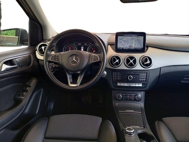 Mercedes-Benz Classe B 200 d 136 CV Automatica NAVI LED Sport