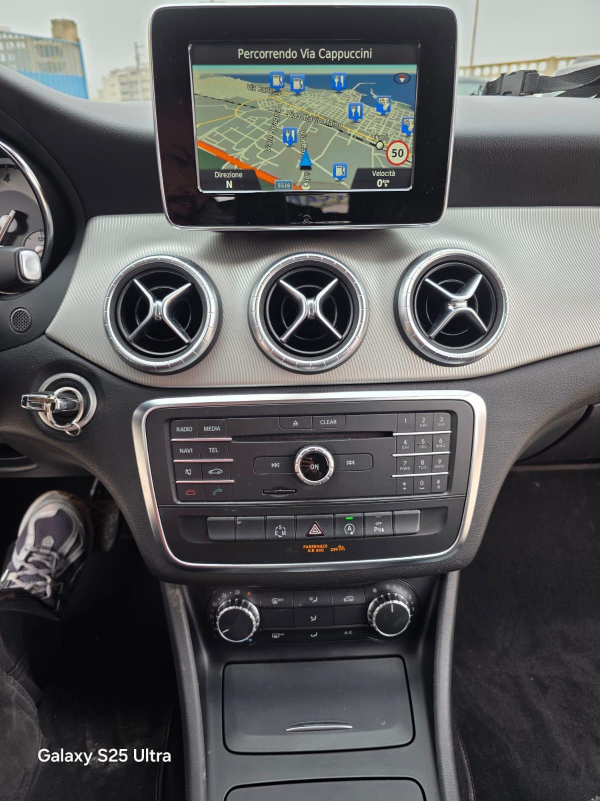 Mercedes CLA 200 CDI S.W. Automatic Premium Dark Night