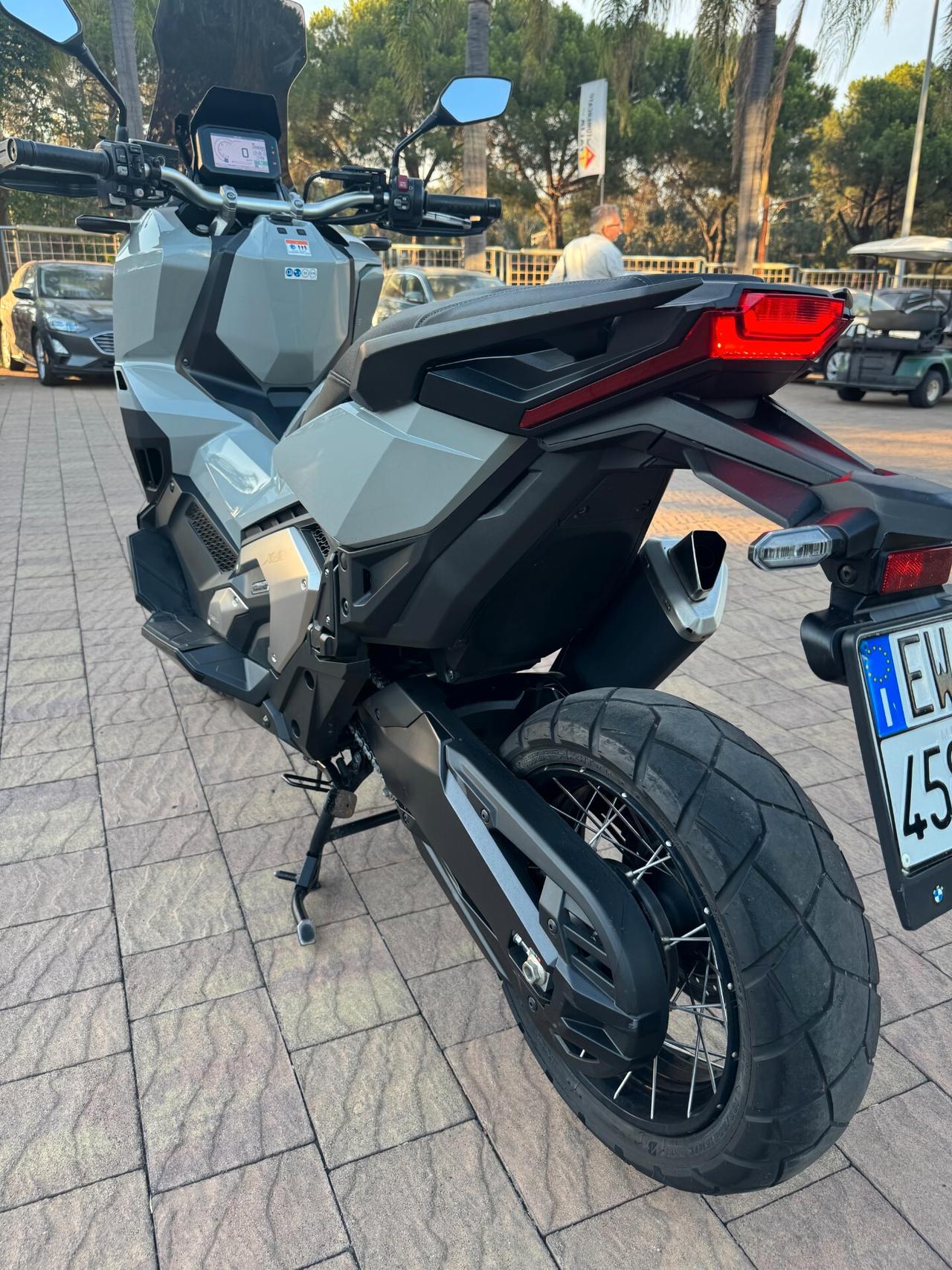 Honda X-ADV 750