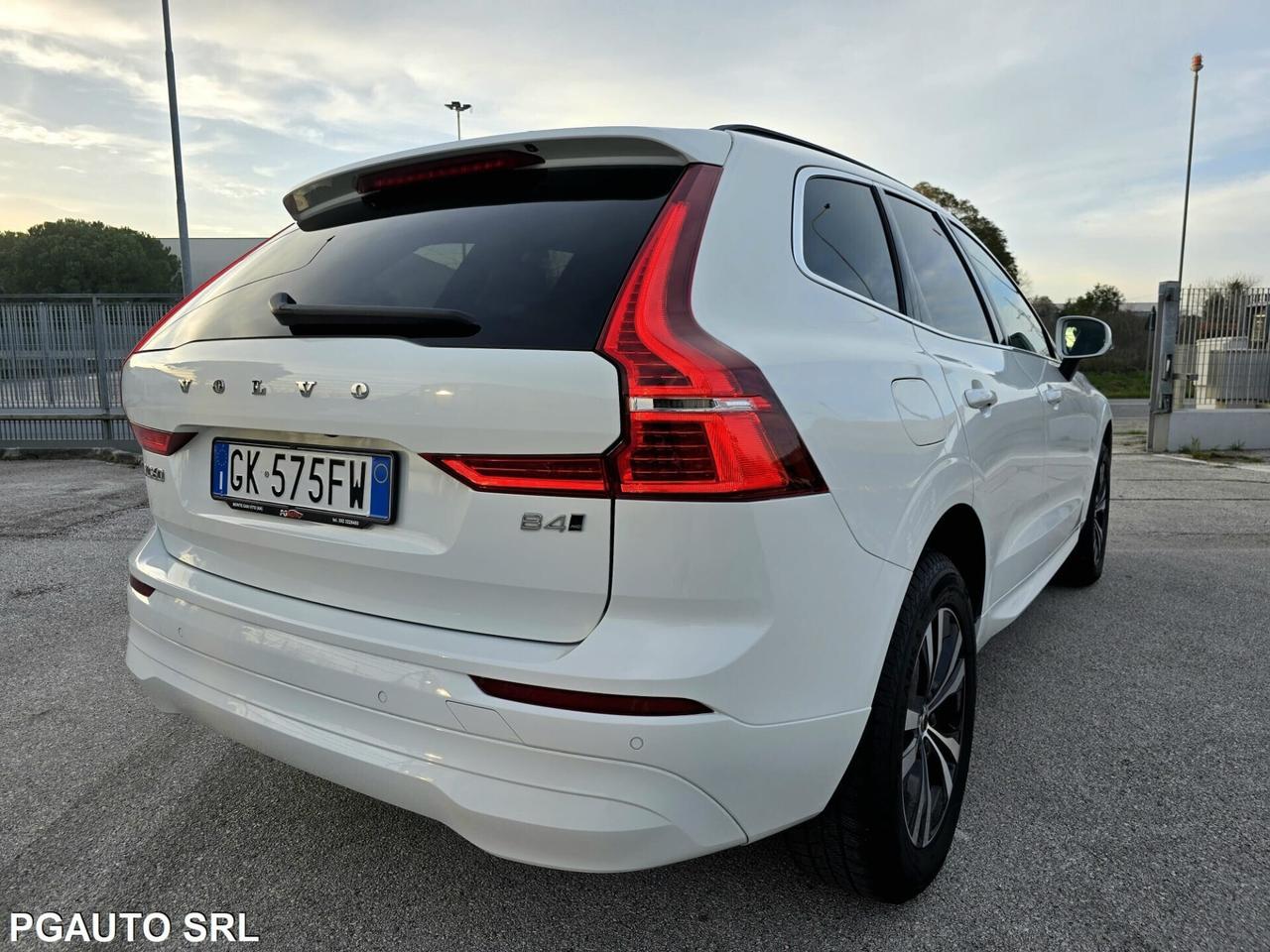 Volvo XC 60 XC60 2.0 b4 d Momentum Pro awd auto