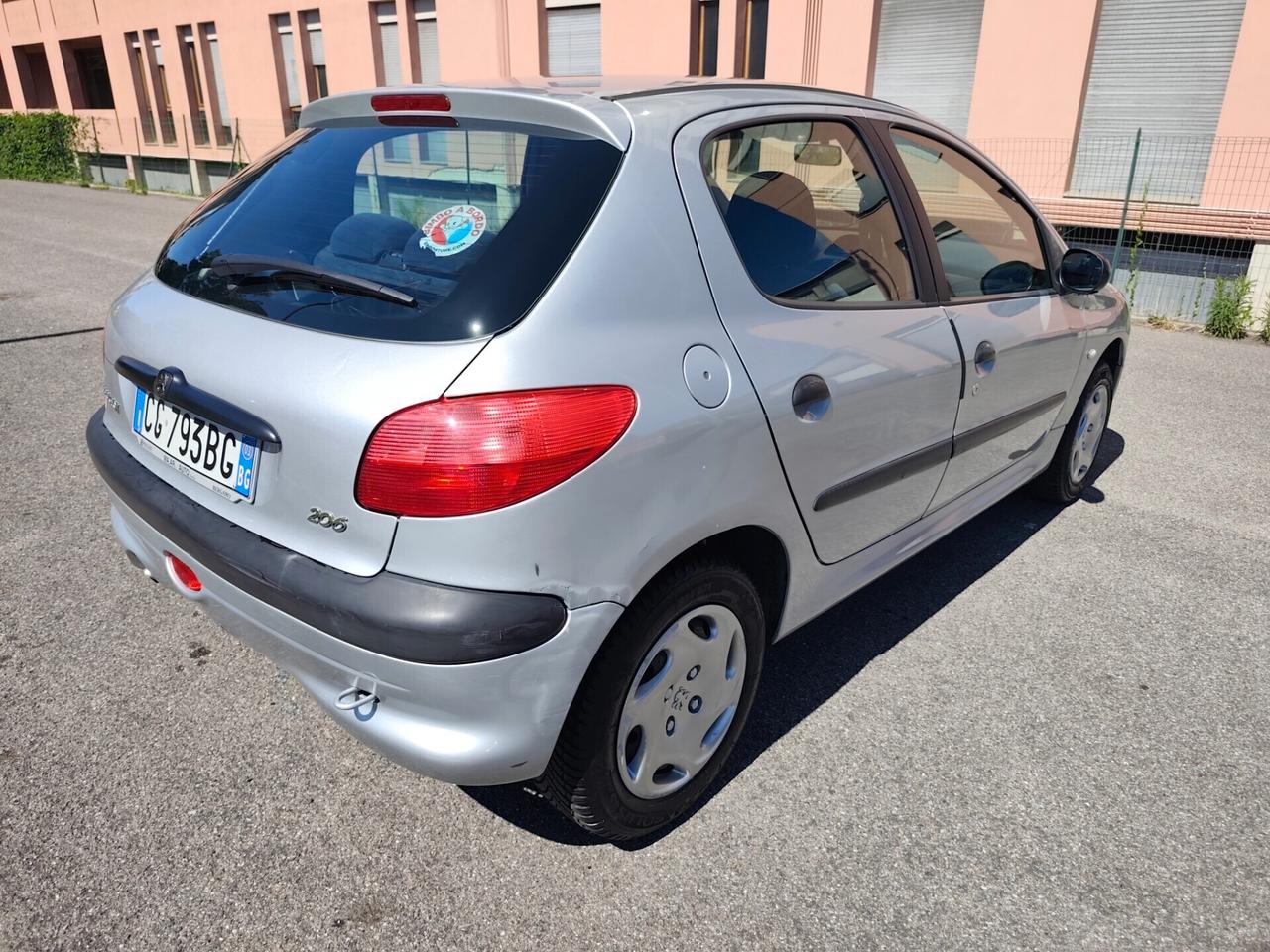 Peugeot 206 1.4 Benz automatica 5 porte