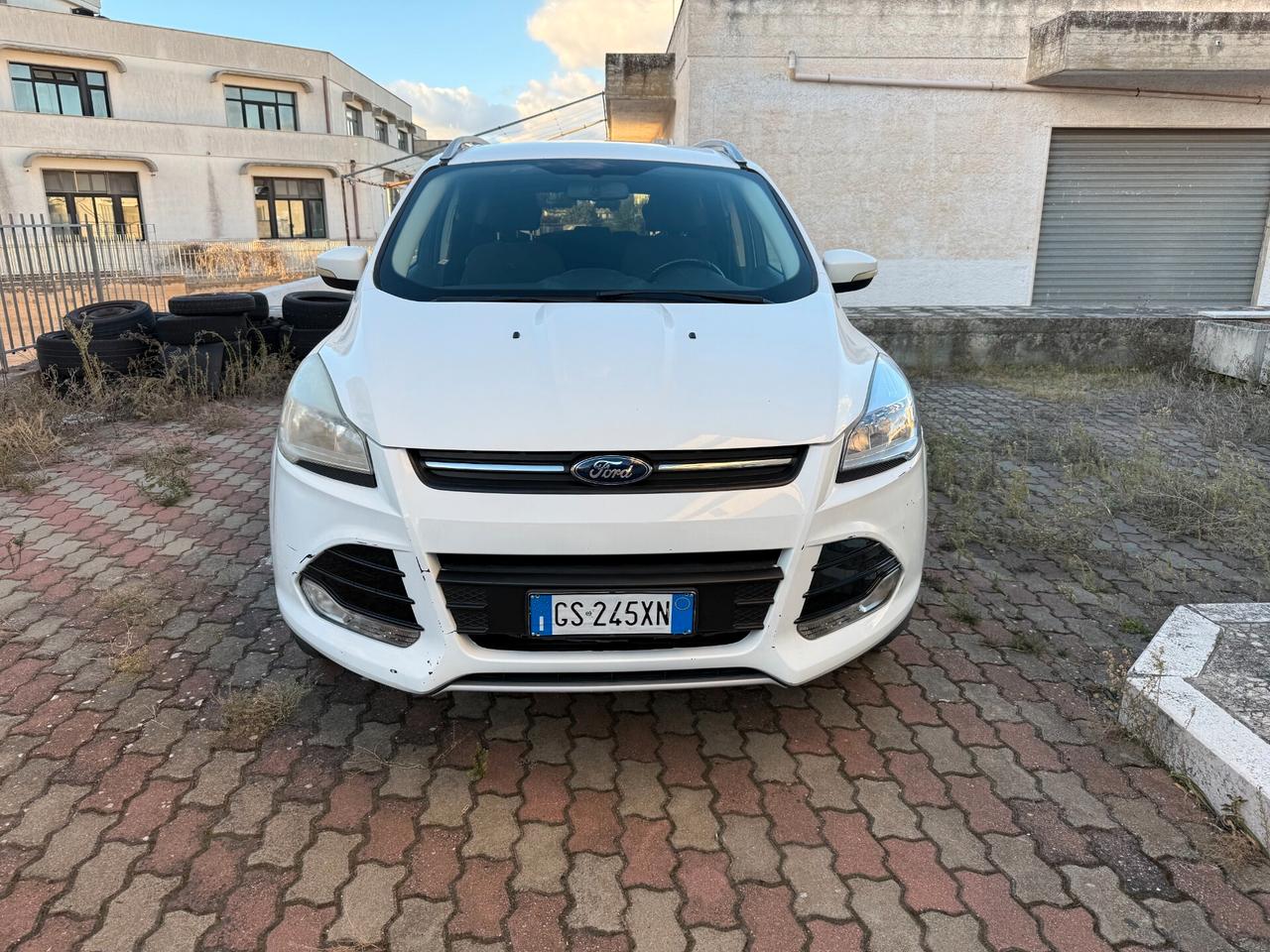 Ford Kuga 2.0 TDCI 120 CV S&S 2WD Bus. Privato Vende
