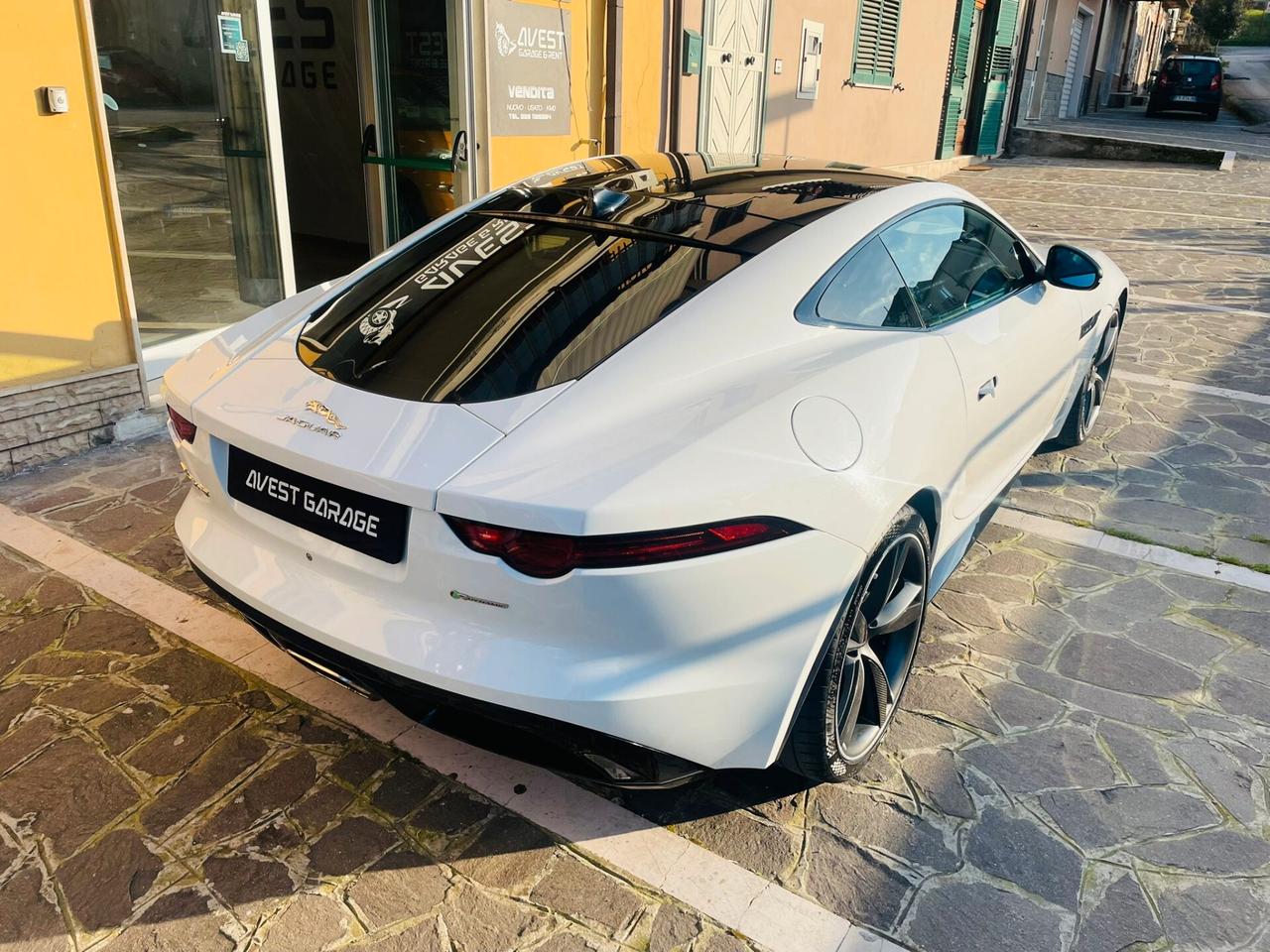 Jaguar F-Type 2.0 aut. Coupé R-Dynamic