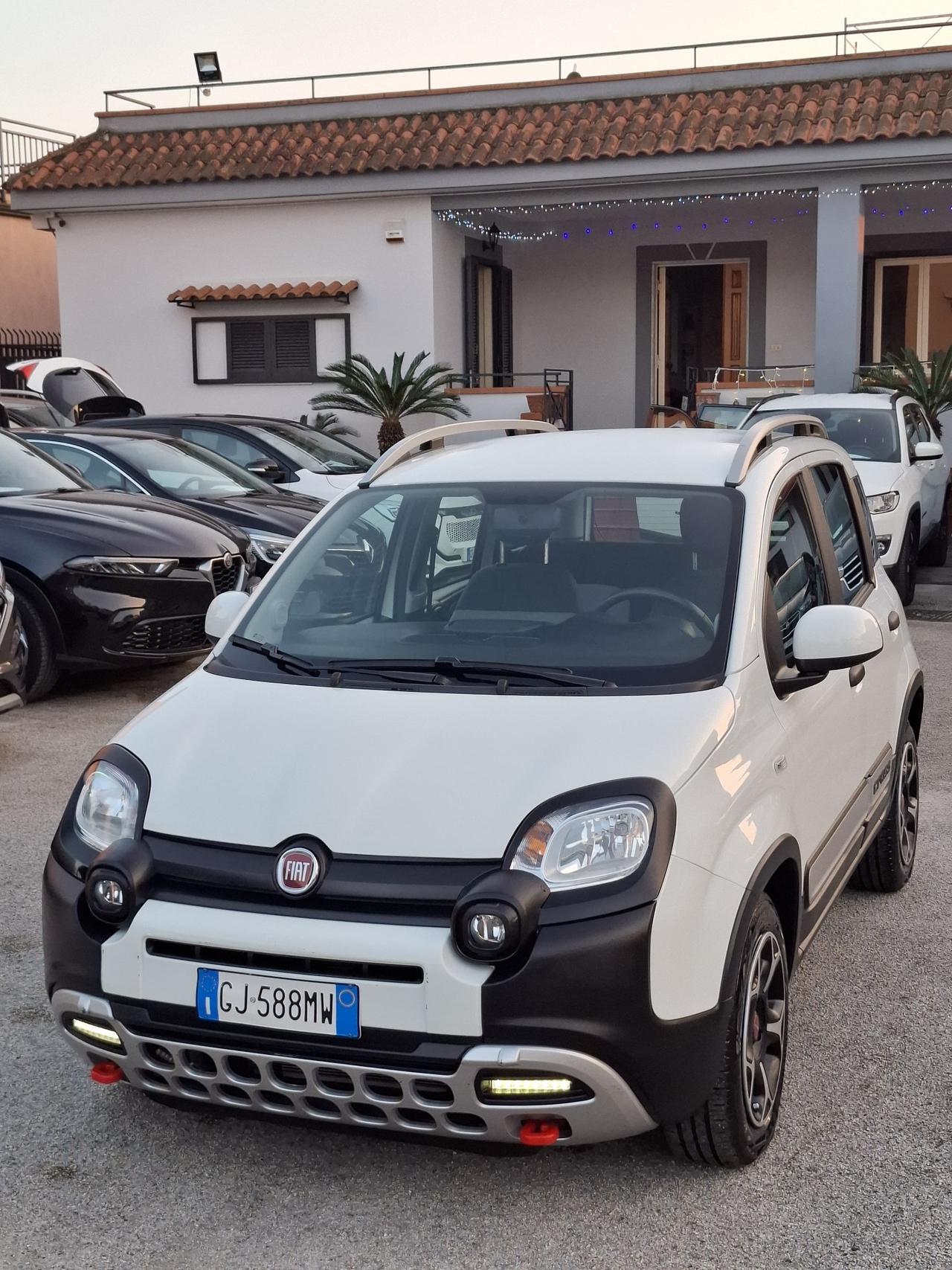 Fiat Panda Cross 1.0 FireFly S&S Hybrid 10.000 km
