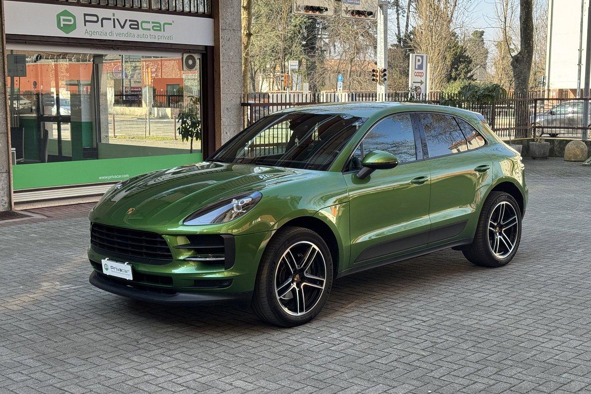 PORSCHE Macan 2.0