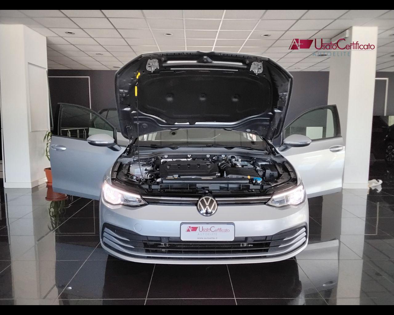 VOLKSWAGEN Golf 2.0 TDI 150 CV DSG SCR Life