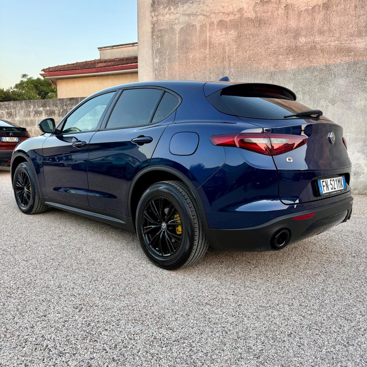 Alfa Romeo Stelvio 2.2 distribuzione pompa olio tagliando ok AT8 Q4 Executive