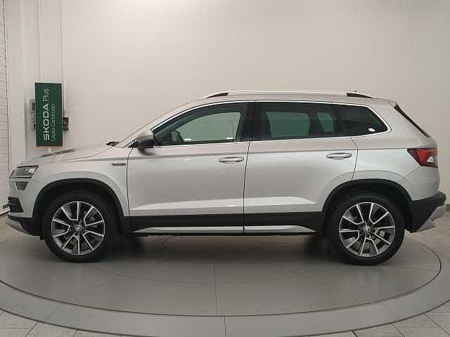 SKODA Karoq 2.0 TDI SCR 4x4 DSG Scout