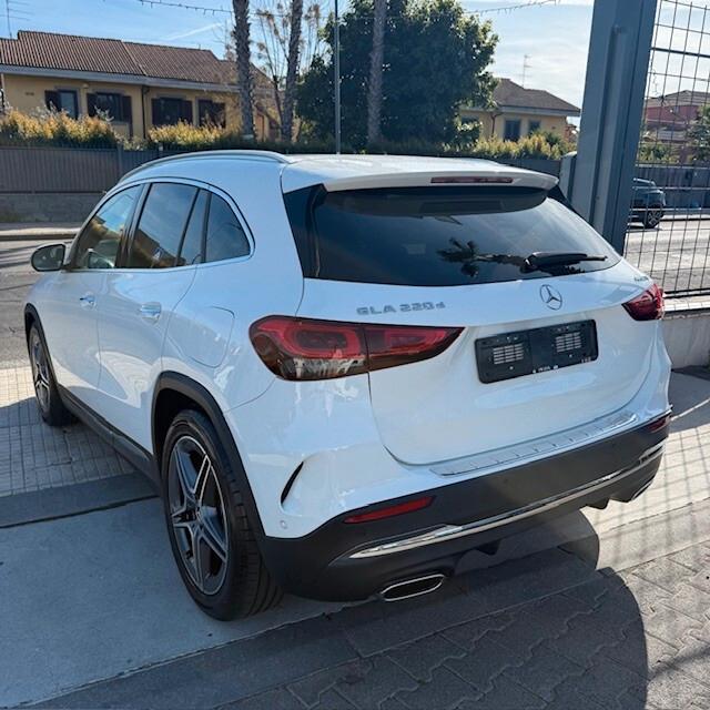 Mercedes-benz GLA 220 d Automatic Premium