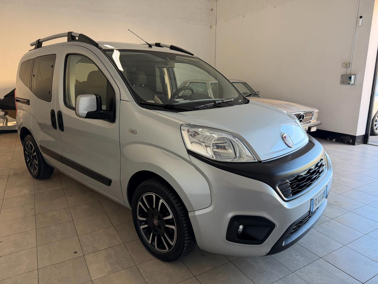 Fiat Qubo 2017 1.3 MJT 80 CV Lounge OK NEOPATENTATI