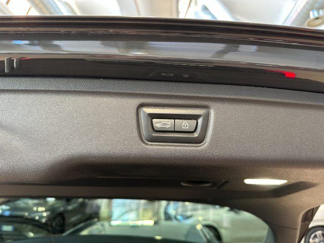 BMW 320 d 48V xDrive Touring Msport-18"-Camera-Carplay-IVA