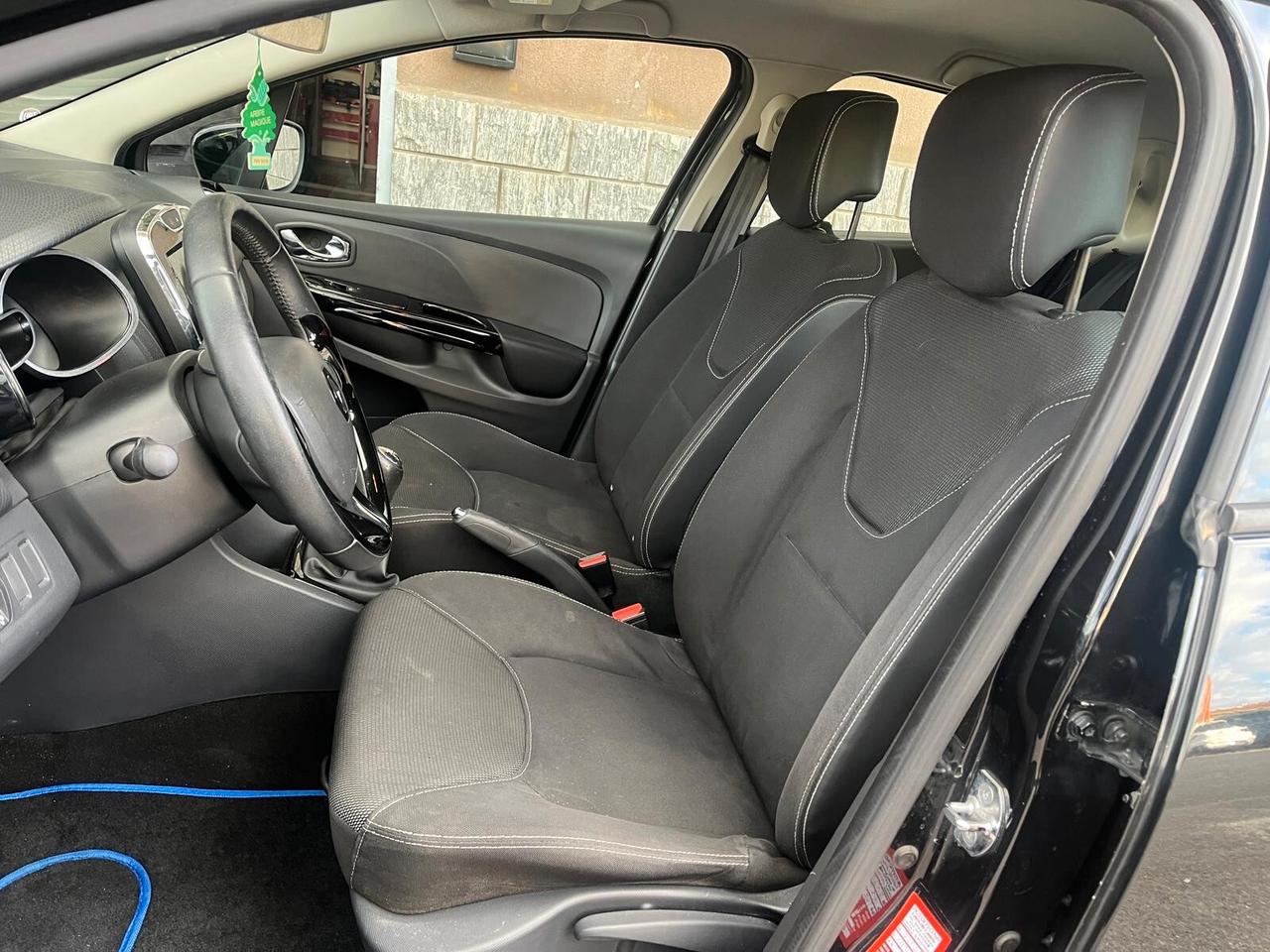 Renault Clio 5p 1.2 Wave 75cv - NEOPATENTATI OK