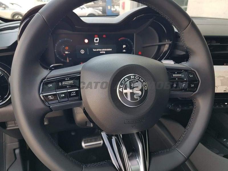 Alfa Romeo Junior Junior 1.2 ibrida Speciale 145cv edct6