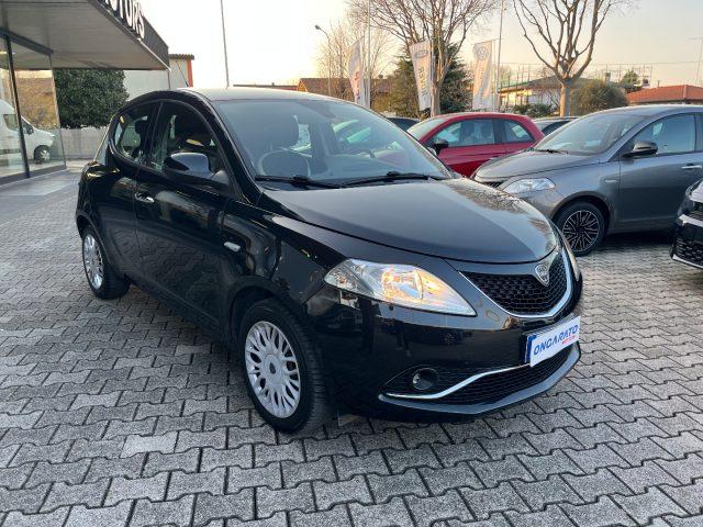 LANCIA Ypsilon 1.2 69 CV 5 porte Silver #Alcantara#Fendi#Sensori