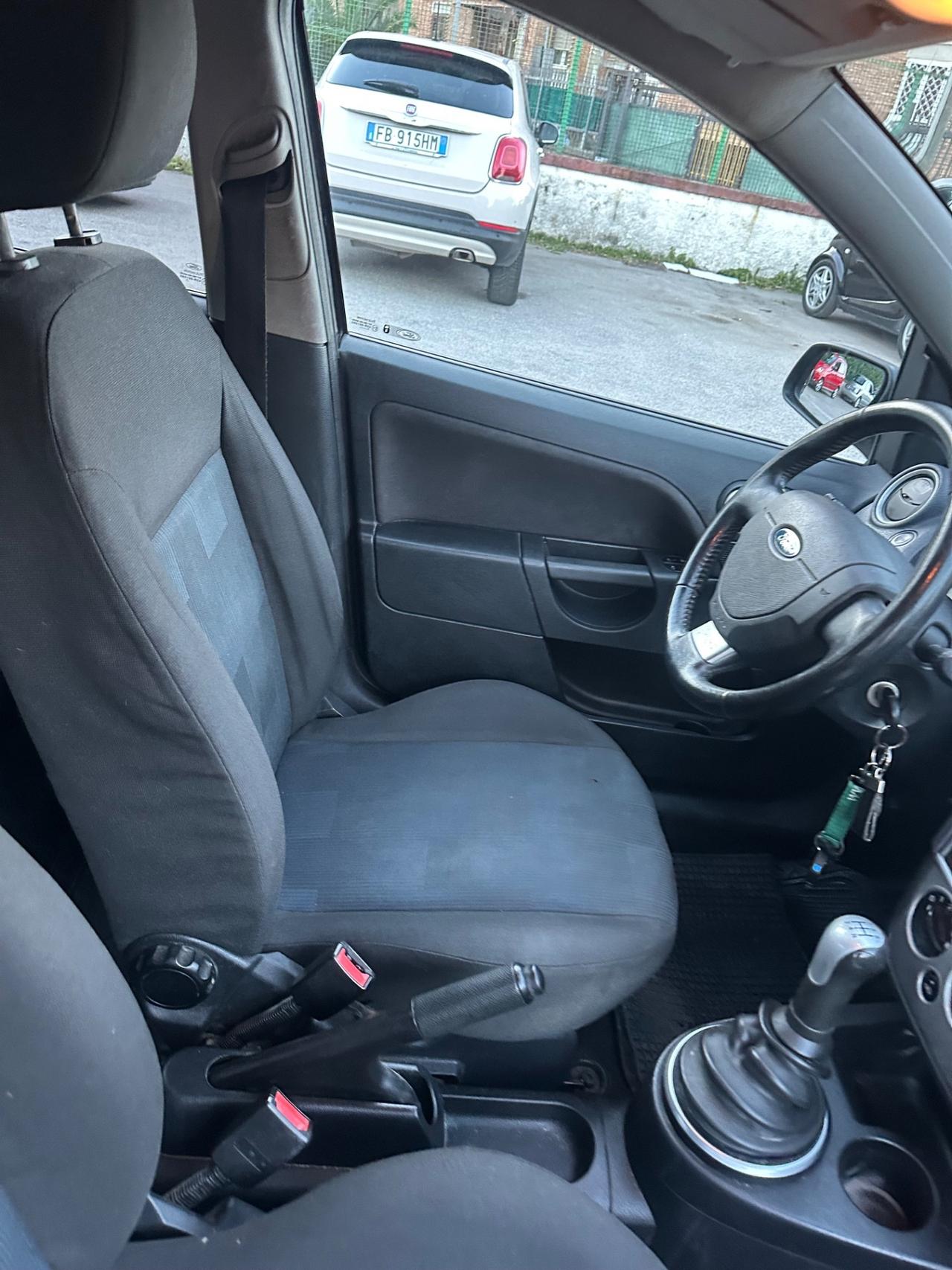 Ford Fiesta 1.4 TDCi 5p. Ghia