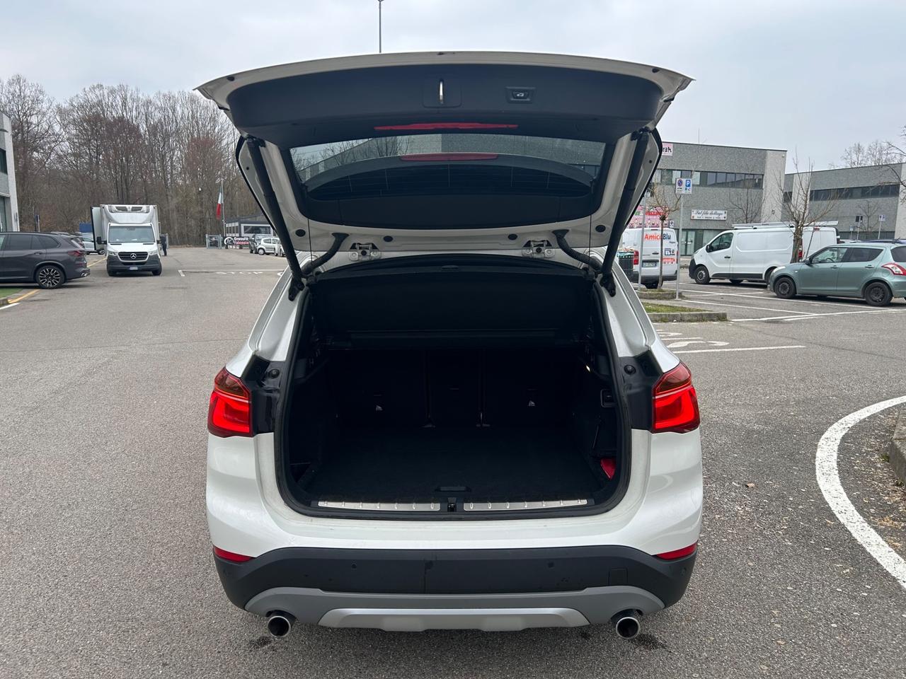 BMW X1 xDrive20d X-Line – Tetto Panoramico – 4x4 – Navi – LED – Full Optional