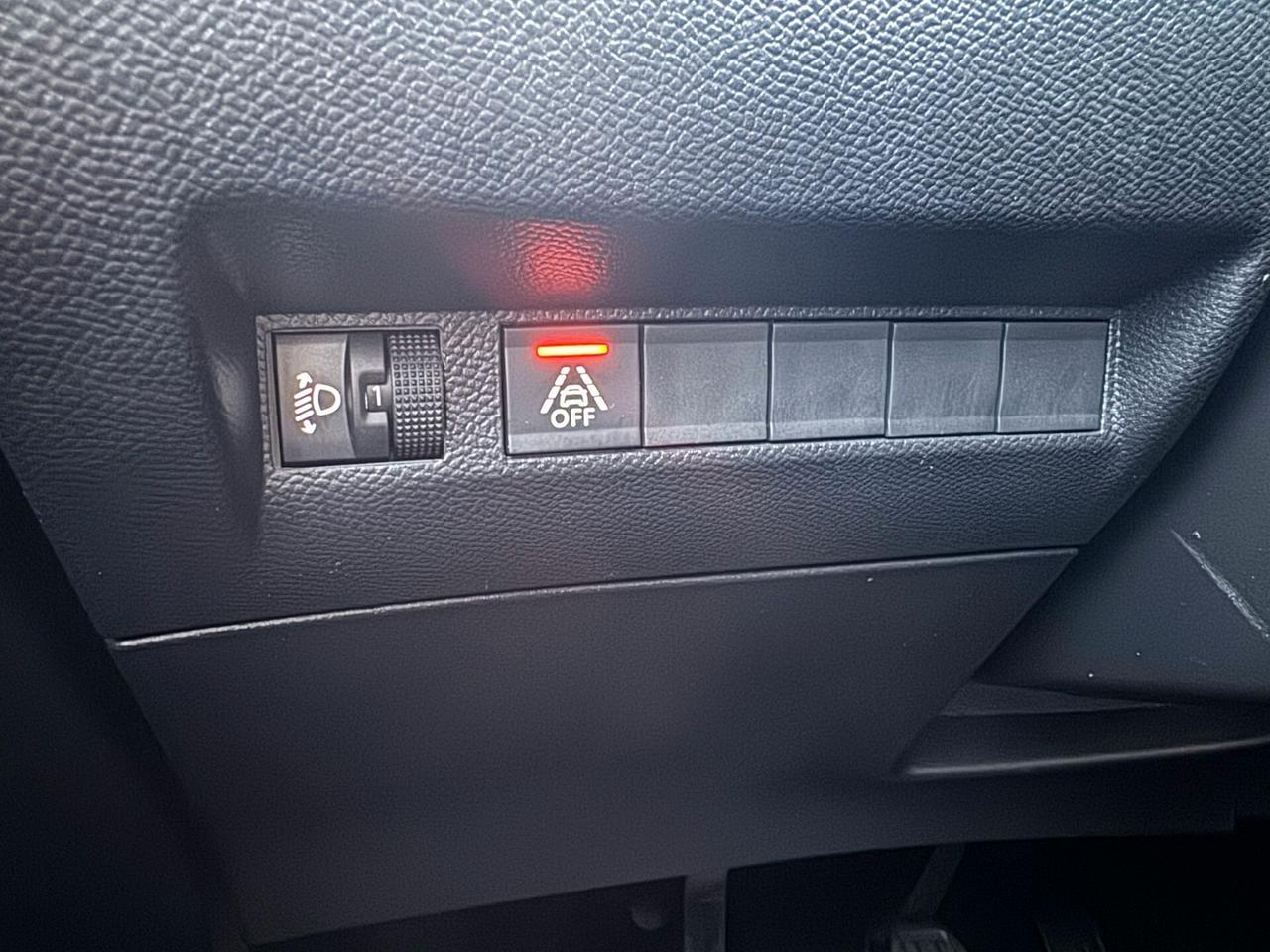 PEUGEOT 208 1.5 HDI 100CV ALLURE 2020!!!!!