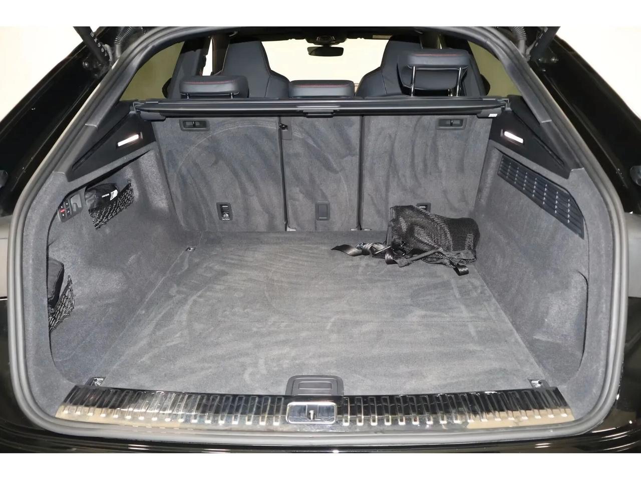 Audi RS Q8 PERFORMACE 640CV CARBO/TETTO/MATRIX/360°/SEDILI A GUSCIO/