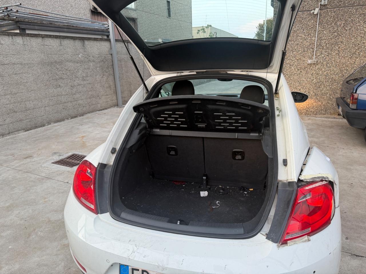VW MAGGIOLINO DISIGN 1.6TDI EURO5B COMERCIANTI