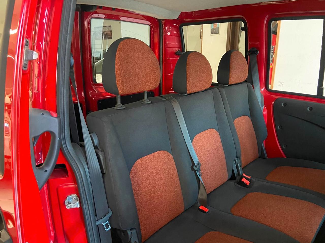Fiat Doblò 1.9 MJT 105 CV Dynamic - Autocarro 5 posti