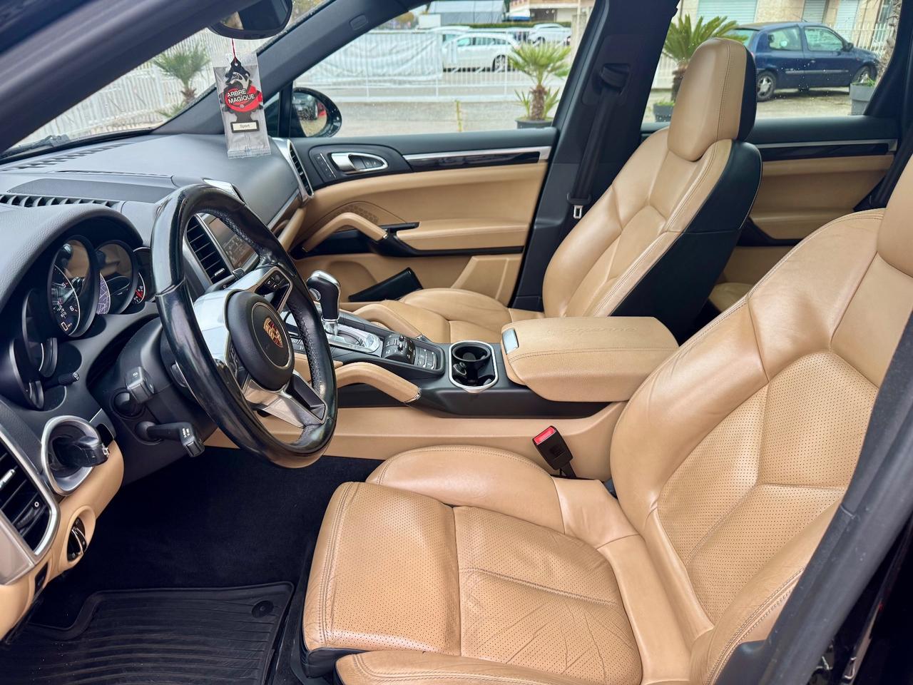 PORSCHE CAYENNE 3.0 250cv FULL FULL (PERMUTO)