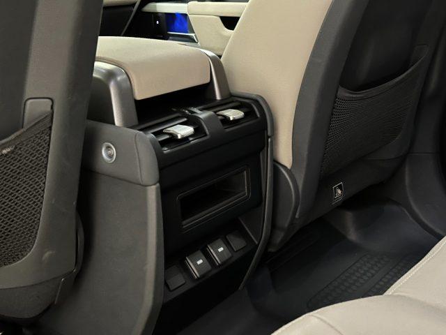 LAND ROVER Defender 110 3.0D I6 200 CV AWD Auto SE