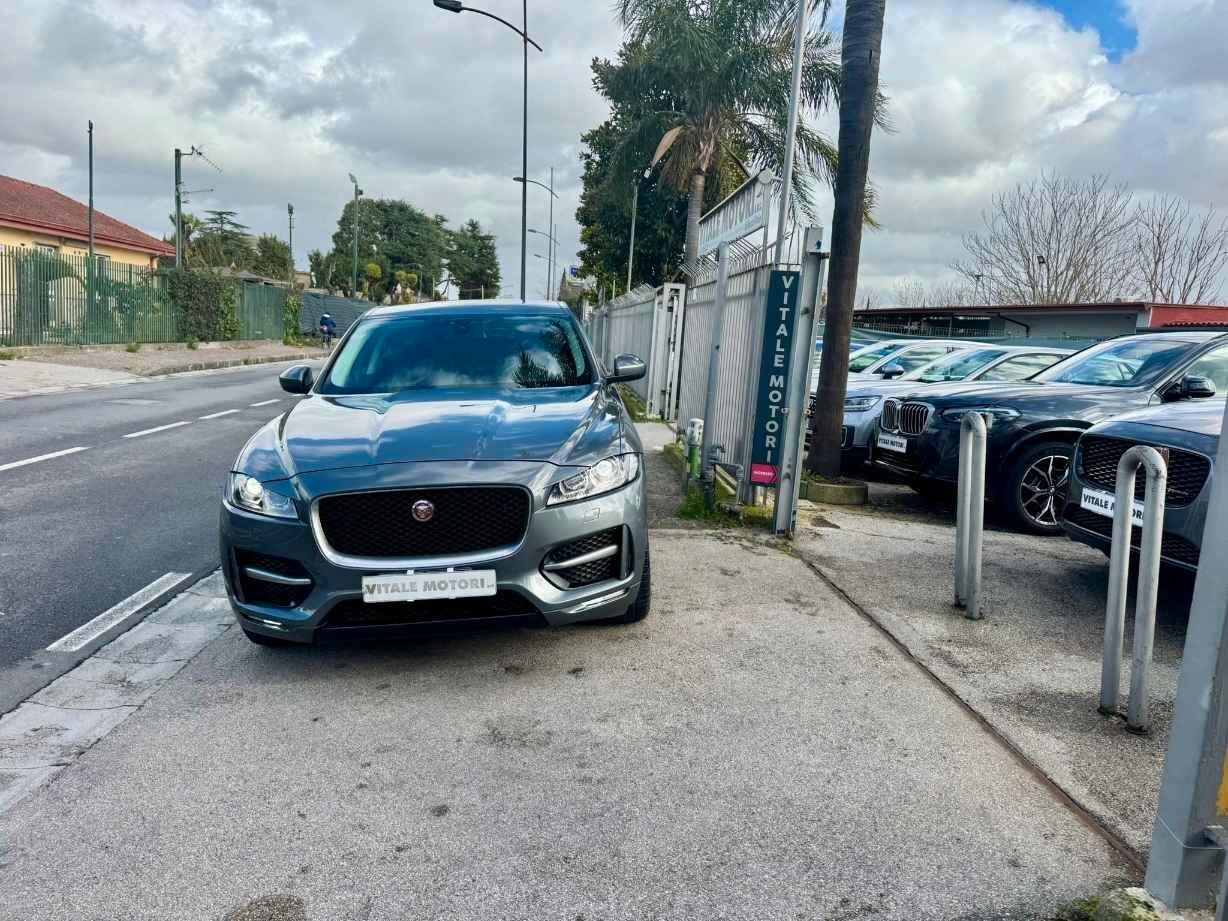Jaguar F-Pace 2.0 D 180 CV R-Sport