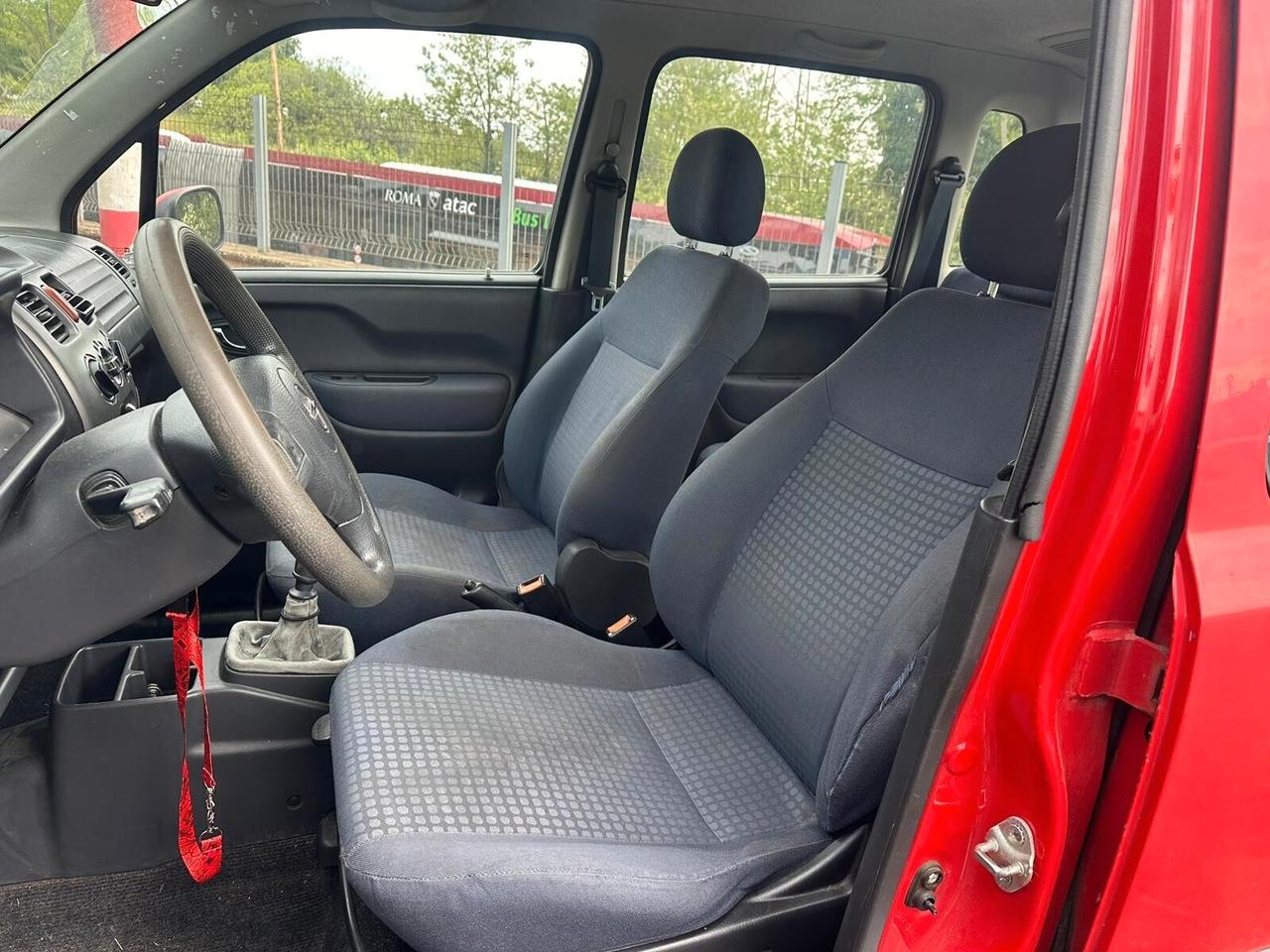 Opel Agila 1.2 16V Club