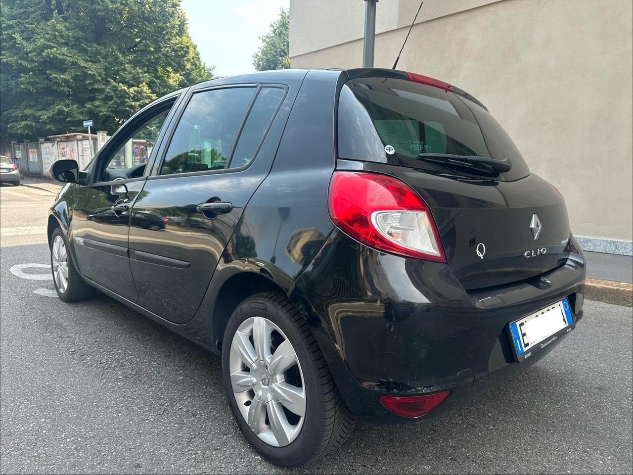 Renault Clio 1.2 16V 5 porte Live! - ok neop - euro 5