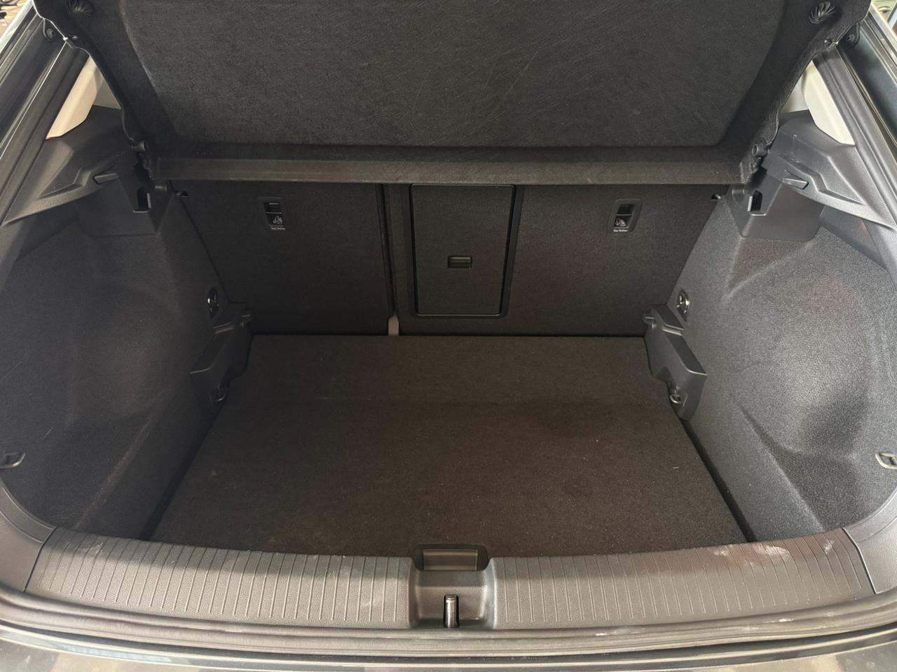 Volkswagen T-Roc 1.0 tsi Style 110cv