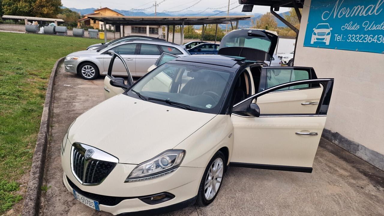 Lancia Delta 1.6 MJT Platino "TETTO APRIBILE"