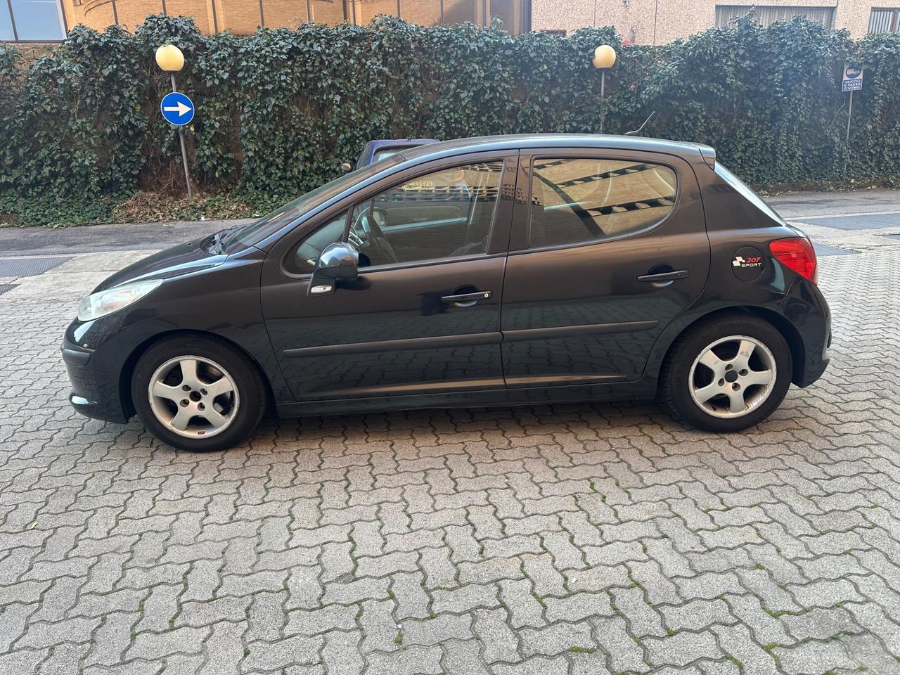 Peugeot 207 1.4 VTi 95CV 5p. X Line