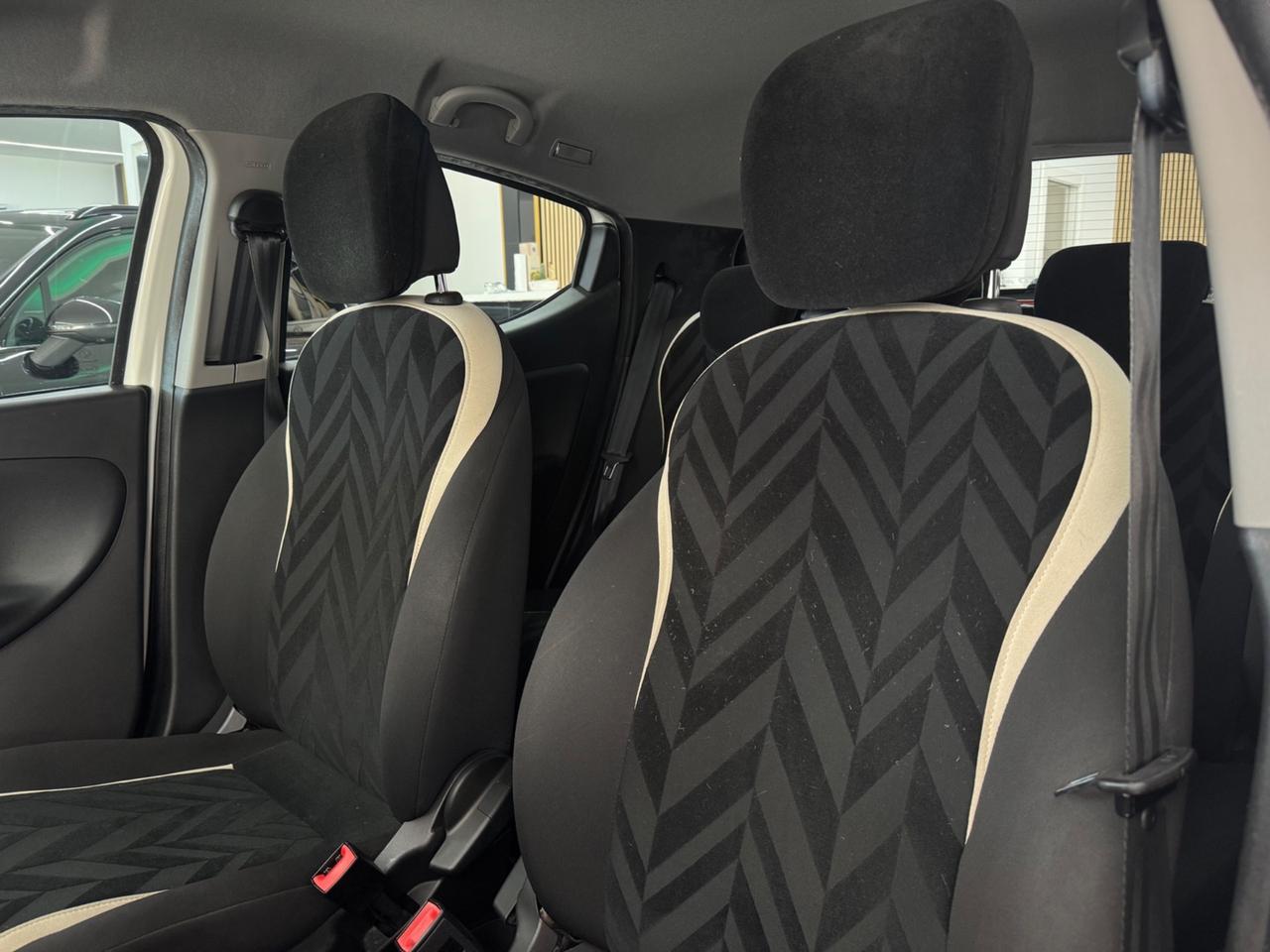 Lancia Ypsilon 1.2 GPL Ecochic Platinum