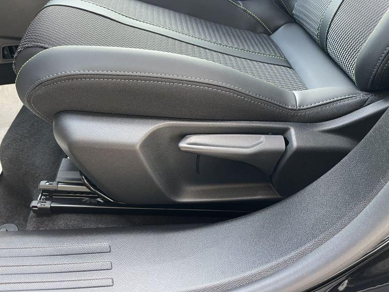 Peugeot 2008 1.2 hybrid GT 145cv e-dcs6 - KM0