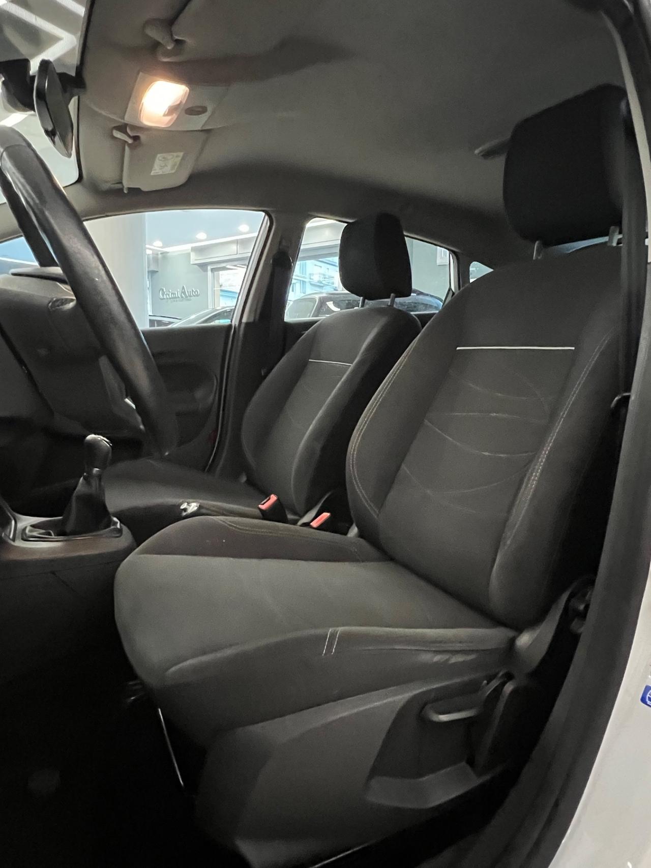 Ford Fiesta 1.5 TDCi 75CV 5 porte ST-Line