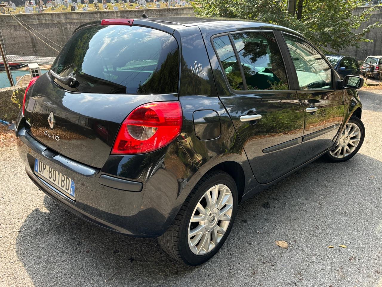 Renault Clio 1.2 16V 5 porte Le Iene