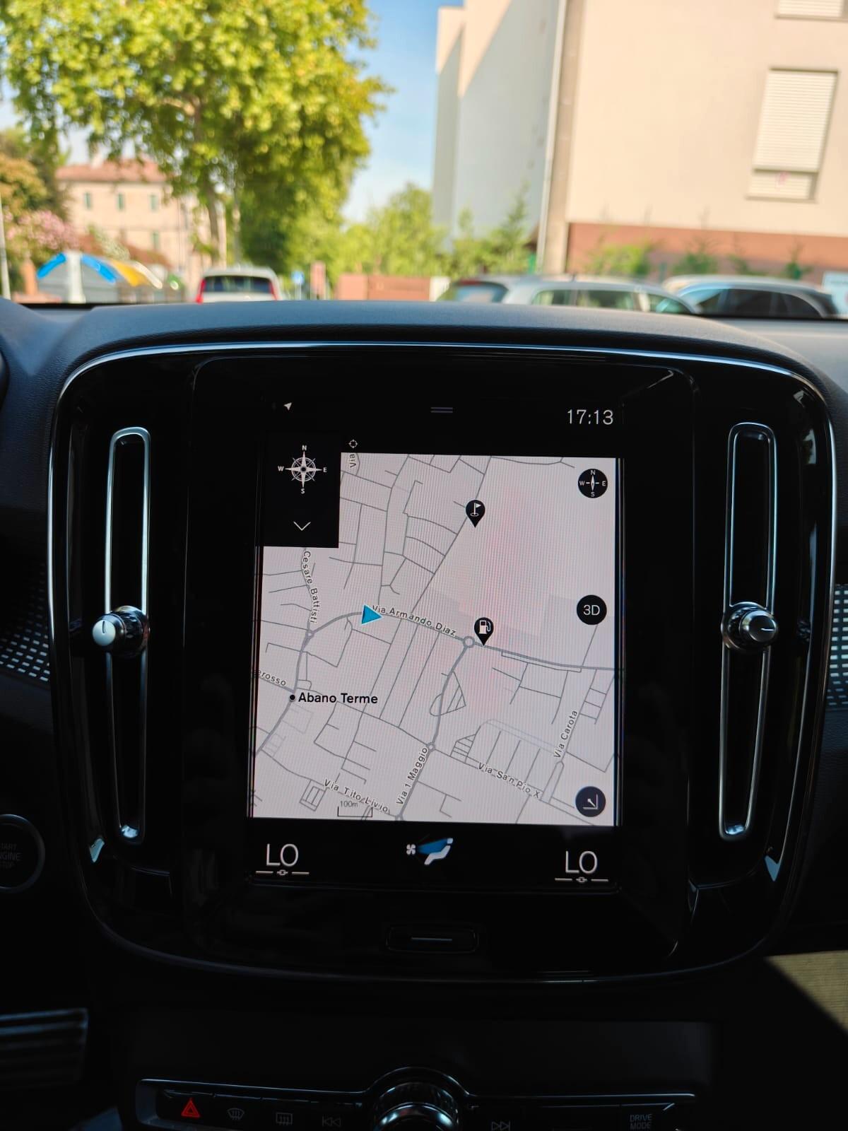 Volvo XC40 T5 Recharge Plug-in Hybrid automatico R-Design