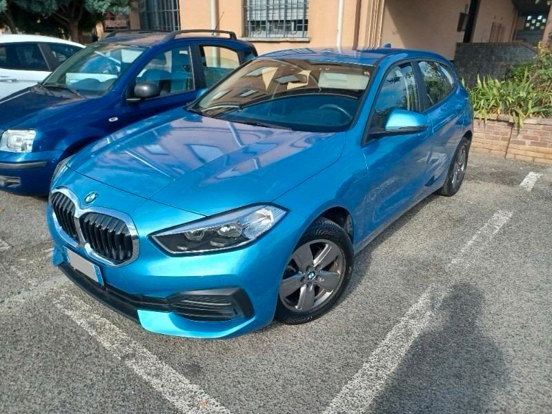 Bmw 116 116d 5p. Business Advantage