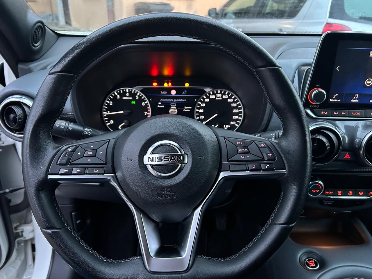 Nissan Juke N-Connecta 1.0 114 CV