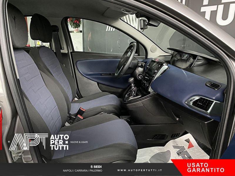 Lancia Ypsilon Ypsilon 1.0 firefly hybrid Platino s&s 70cv