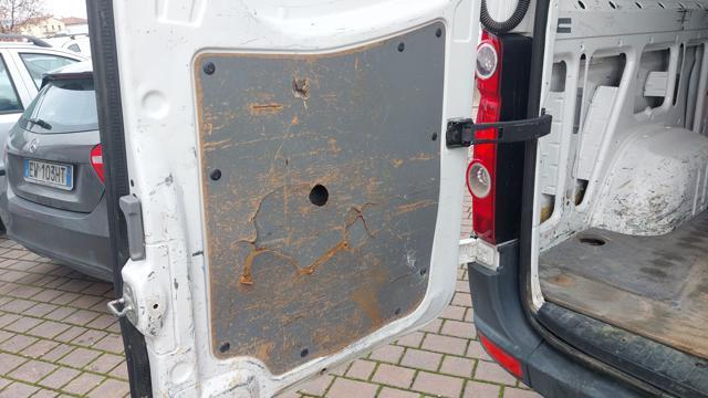 VOLKSWAGEN Crafter 35 2.0 TDI 136CV PM-TA Furgone Buono Stato