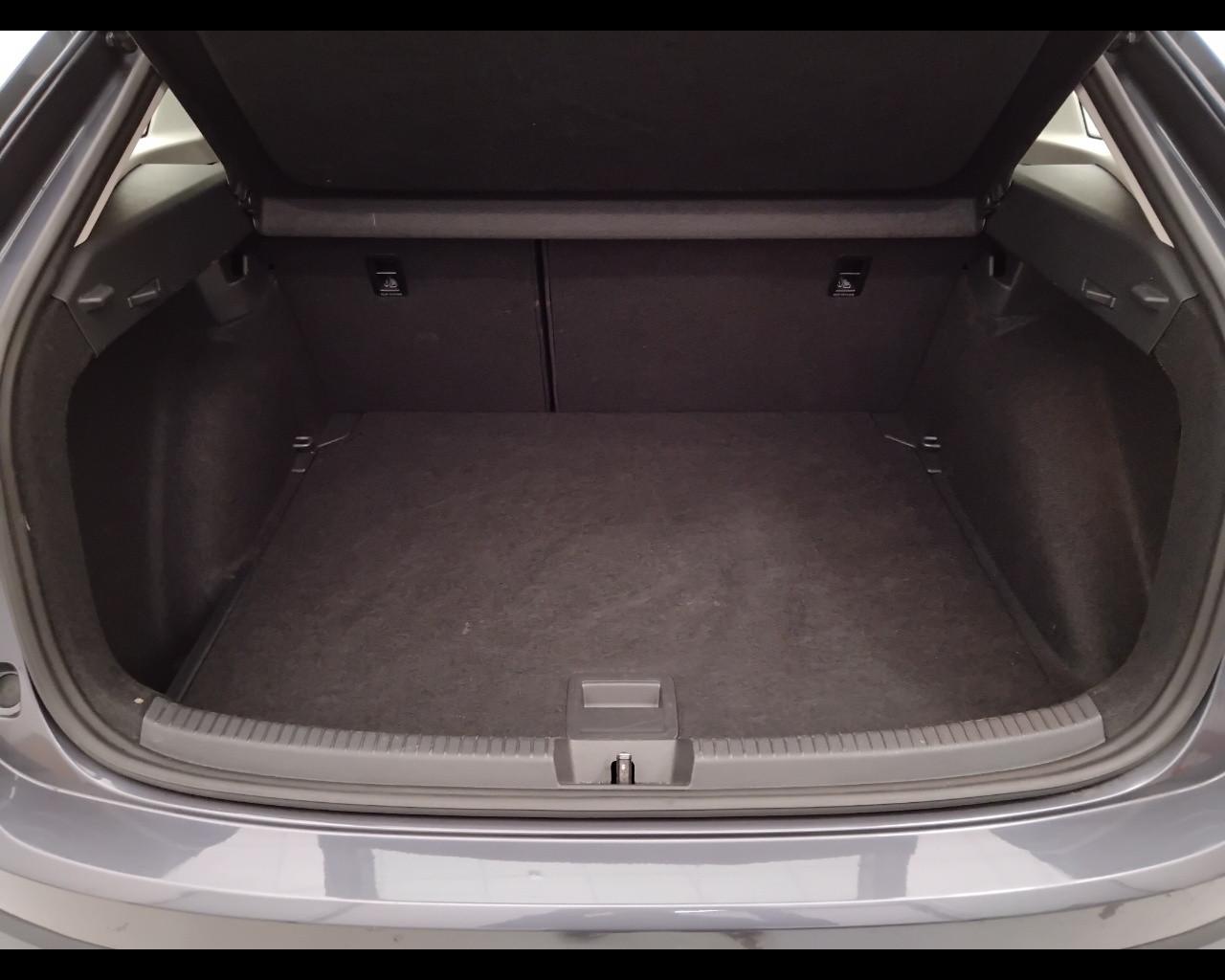 VOLKSWAGEN Taigo - Taigo 1.0 tsi Life 115cv