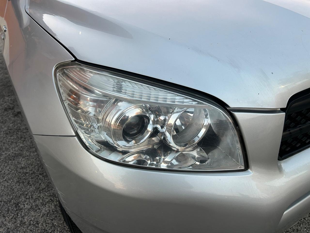 Toyota RAV 4 RAV4 2.2 D-4D 136 CV Sol unico proprietario