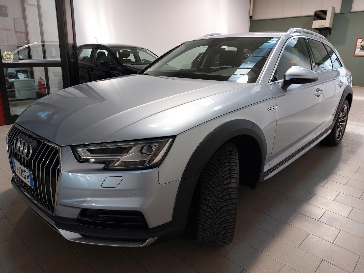 Audi A4 Allroad 2.0 tdi Business 190cv s-tronic
