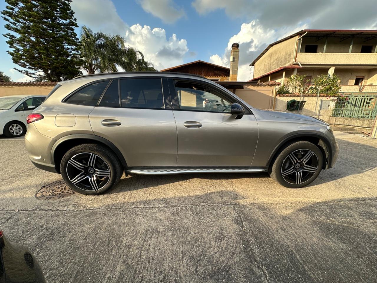 Mercedes-benz GLC 300 GLC 300 de 4M Plug-in Hybrid AMG Line Premium Plus