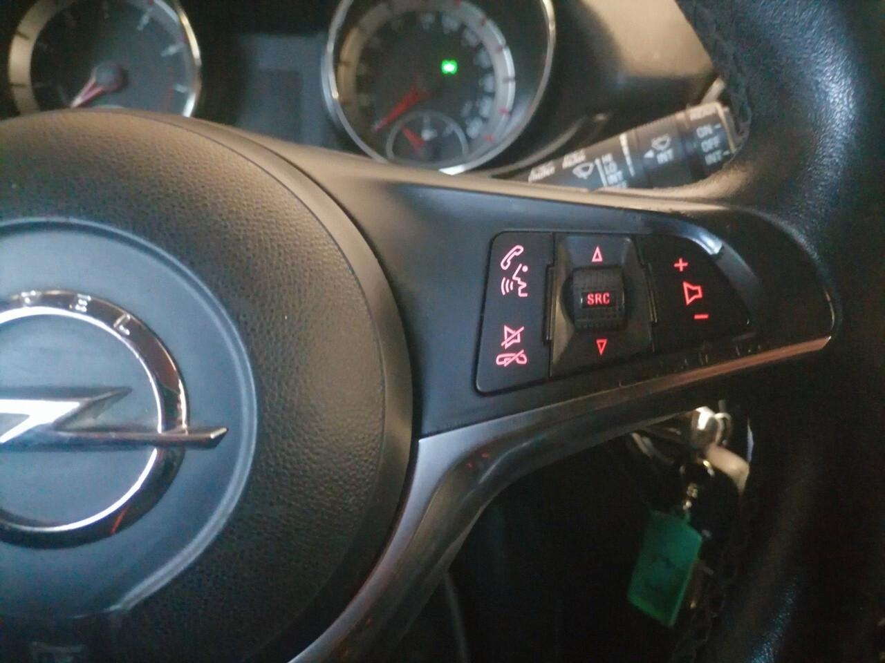 Opel Adam Rocks 1.2 70 CV Start&Stop