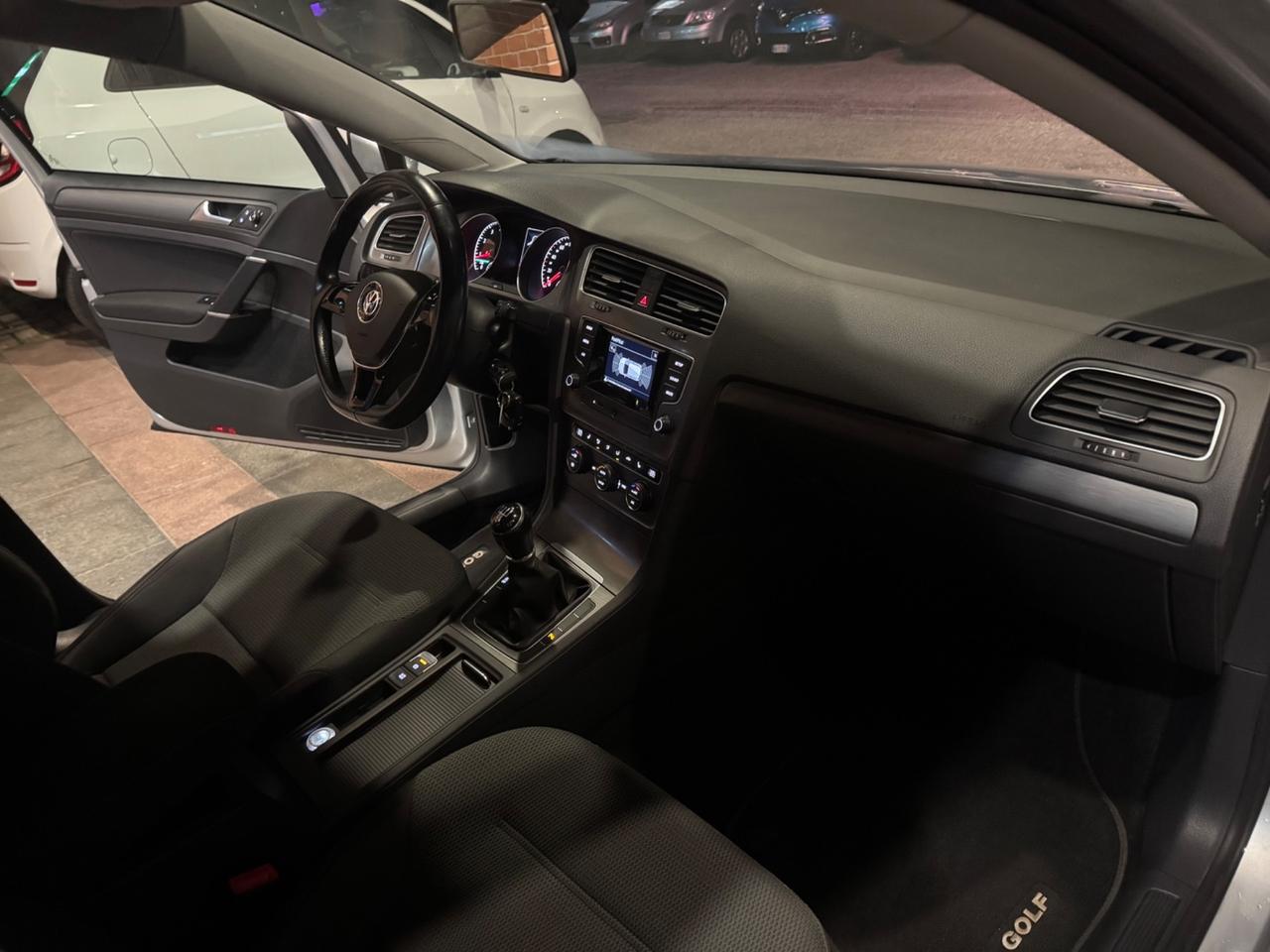 Volkswagen Golf 1.2 TFSI