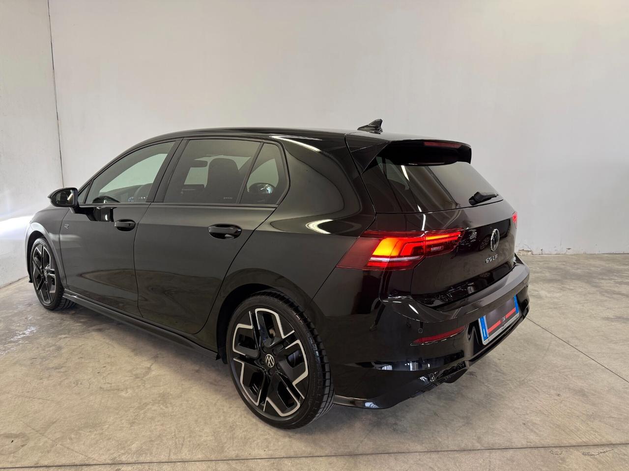 Volkswagen Golf 1.5 etsi R-Line Plus 150 Cv Dsg ITALIANA