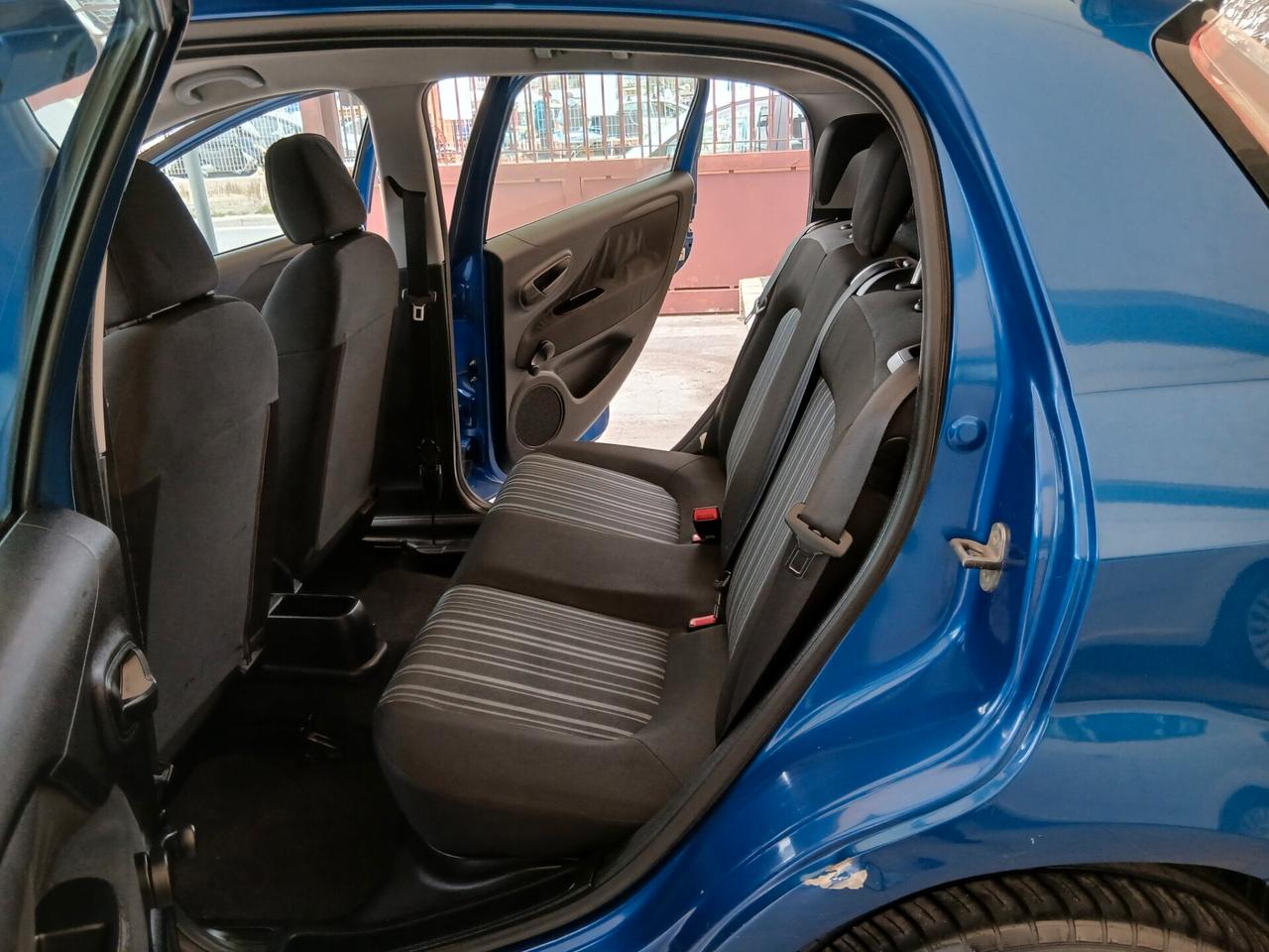 Fiat Punto Evo 1.4 metano 5p full 11