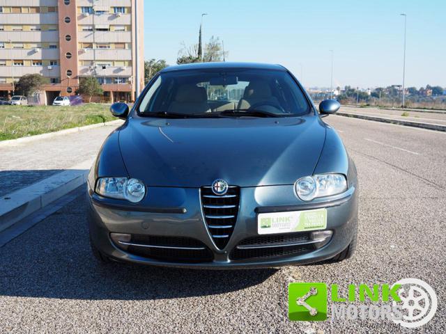 ALFA ROMEO 147 1.6i 16V T.S. (105 CV) cat 5p. Dist.